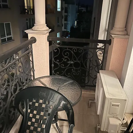 아파트 Romance Marine 2 Bedroom Private Apartament *